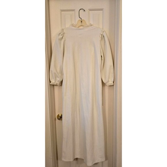 Vintage Womens Long Nightgown With Lace & Embroidery Detail - Picture 3 of 5